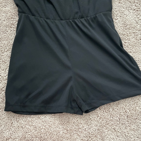 Derek Heart Black Pleated Mini Skirt - Picture 4 of 4
